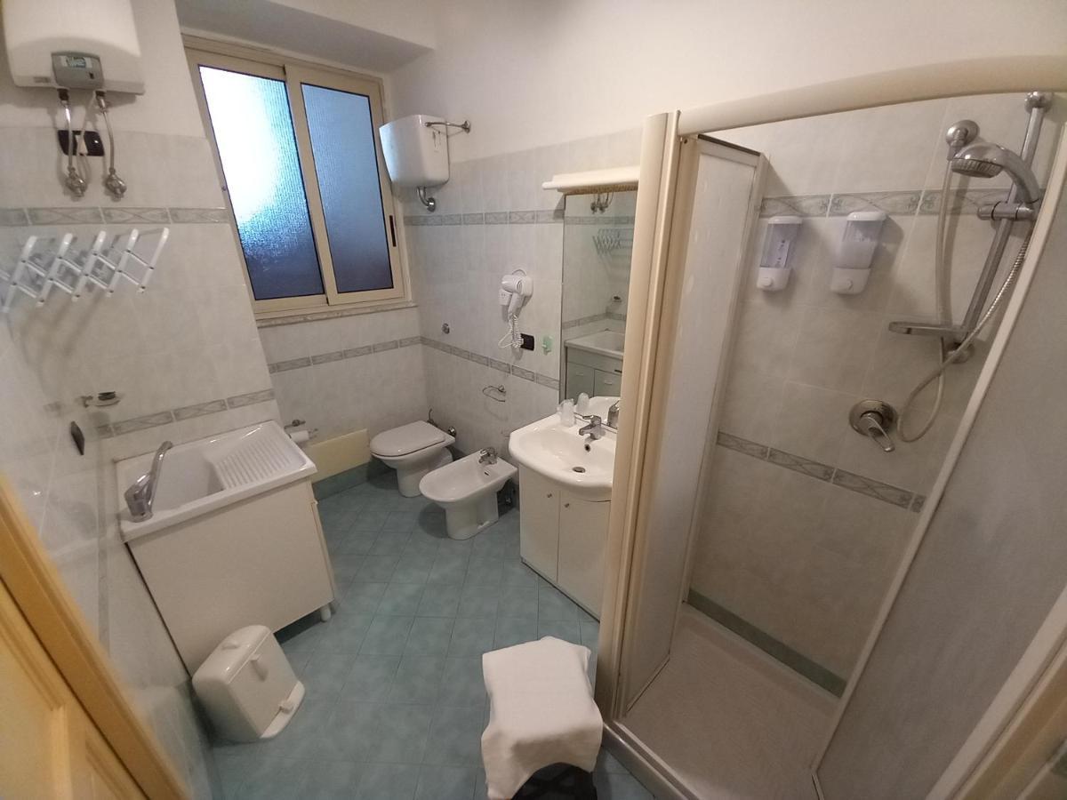 B&B Donna Elvira Siderno Exteriör bild